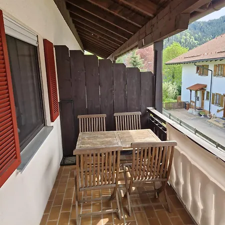 Alpenhygge بفرونتن